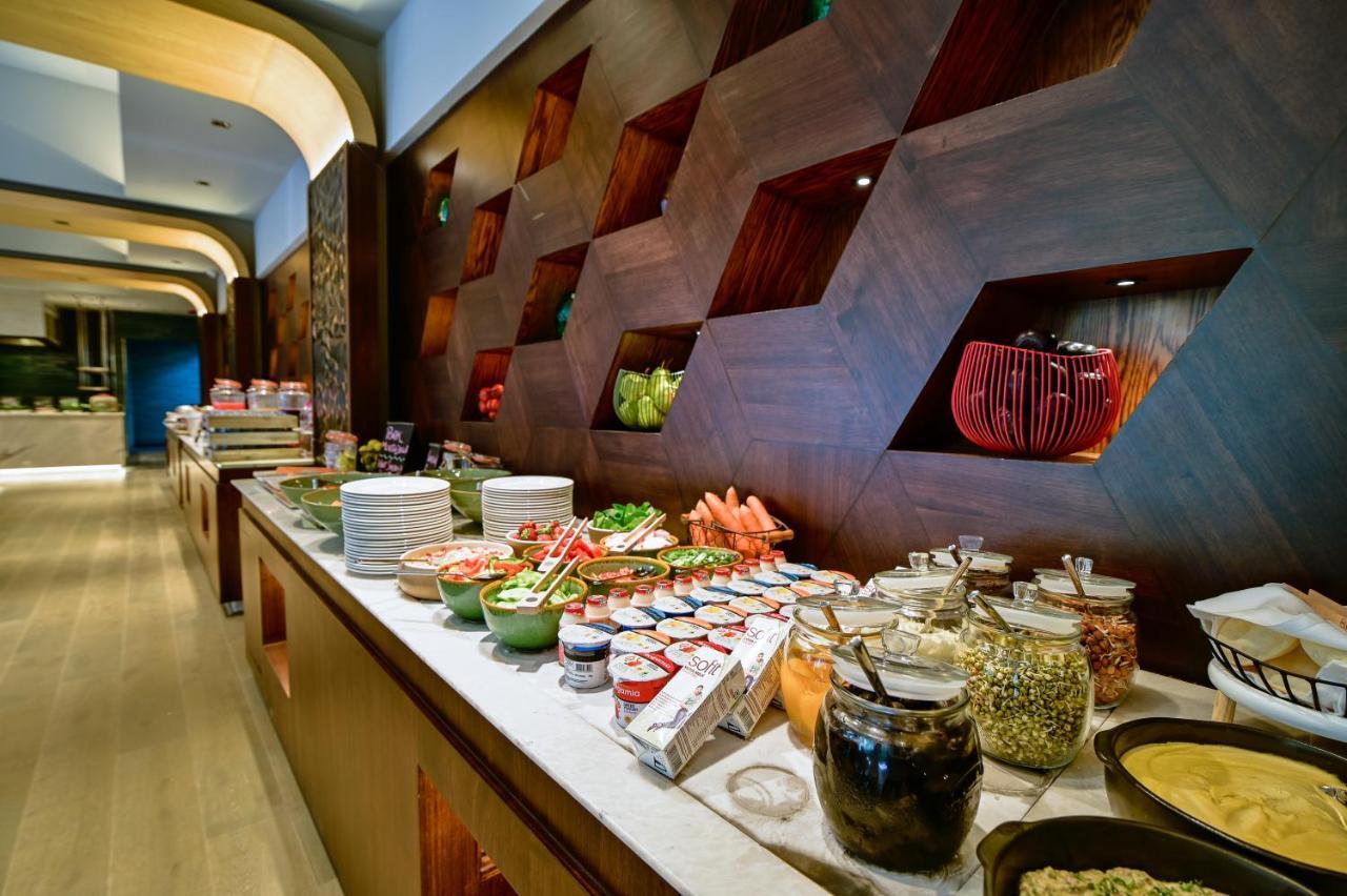 Vivanta Bengaluru Residency Road Ngoại thất bức ảnh