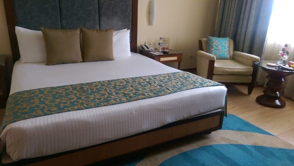 Vivanta Bengaluru Residency Road Ngoại thất bức ảnh